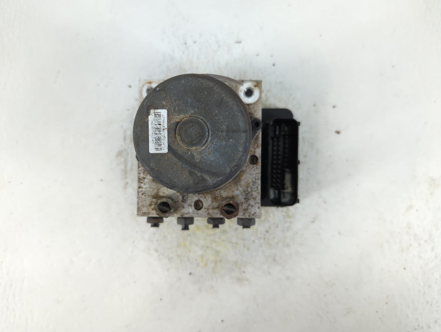 2017-2020 Chevrolet Trax ABS Pump Control Module Replacement P/N:42643519 Fits Fits 2017 2018 2019 2020 OEM Used Auto Parts 