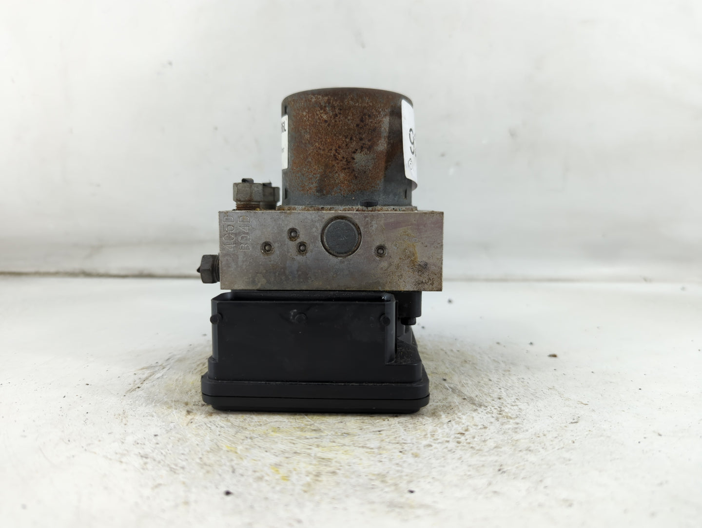 2017-2020 Chevrolet Trax ABS Pump Control Module Replacement P/N:42643519 Fits Fits 2017 2018 2019 2020 OEM Used Auto Parts 