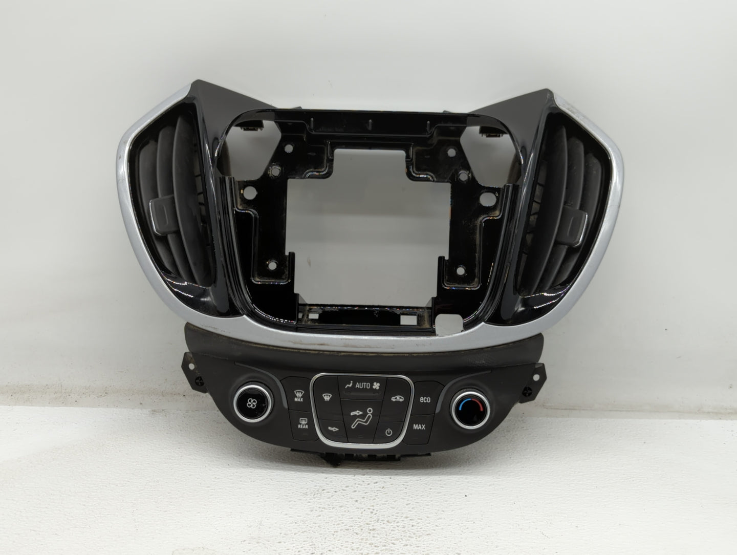 2017 Chevrolet Volt Climate Control Module Temperature AC/Heater Replacement Fits OEM Used Auto Parts - Oemusedautoparts1.co