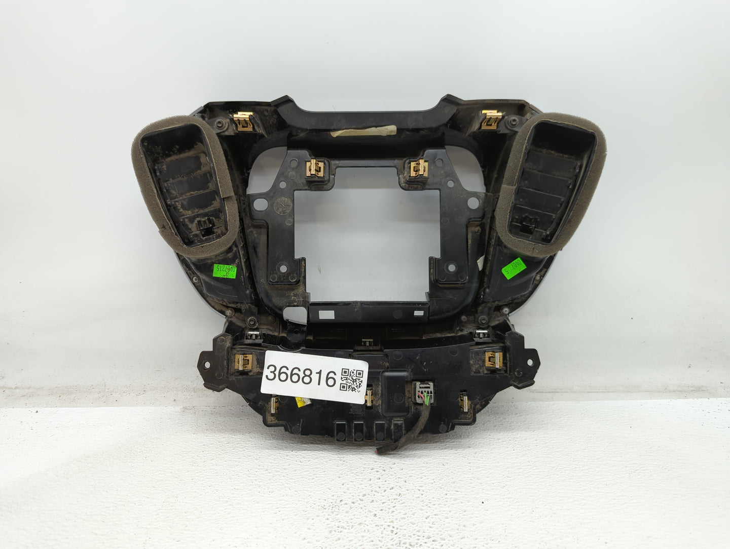 2017 Chevrolet Volt Climate Control Module Temperature AC/Heater Replacement Fits OEM Used Auto Parts - Oemusedautoparts1.co