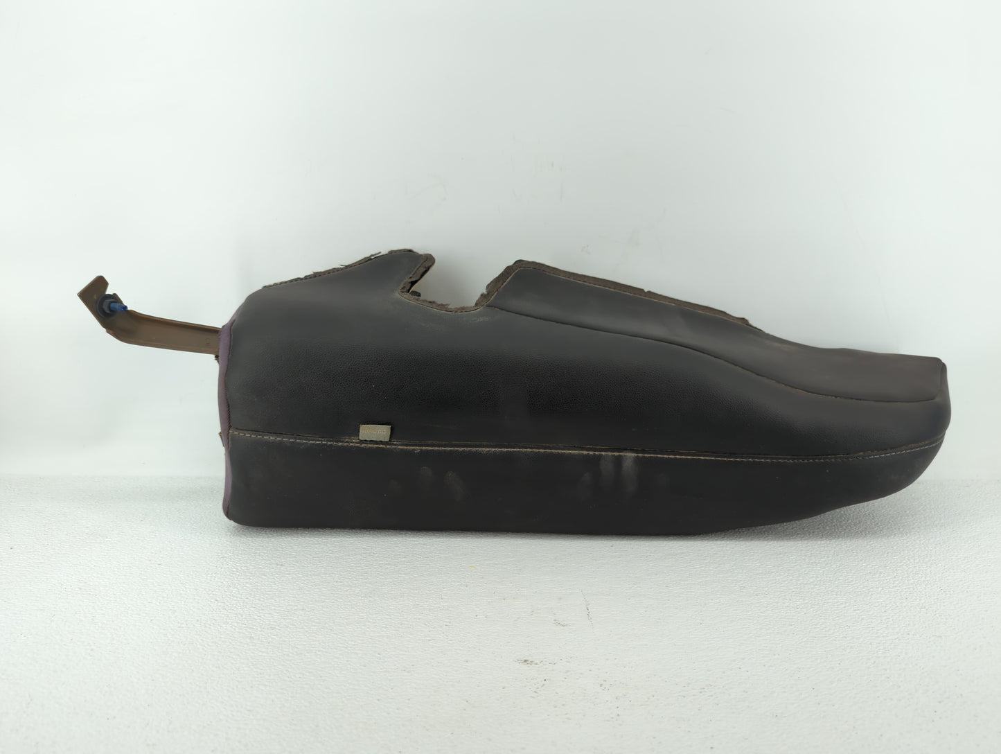 2016-2017 Chevrolet Volt Air Bag Passenger Right Knee OEM P/N:160421005 Fits Fits 2016 2017 OEM Used Auto Parts - Oemusedaut