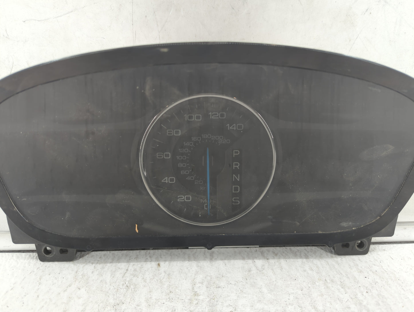 2017-2018 Chevrolet Volt Instrument Cluster Speedometer Gauges P/N:DT1T-10849-RB Fits Fits 2017 2018 OEM Used Auto Parts - O