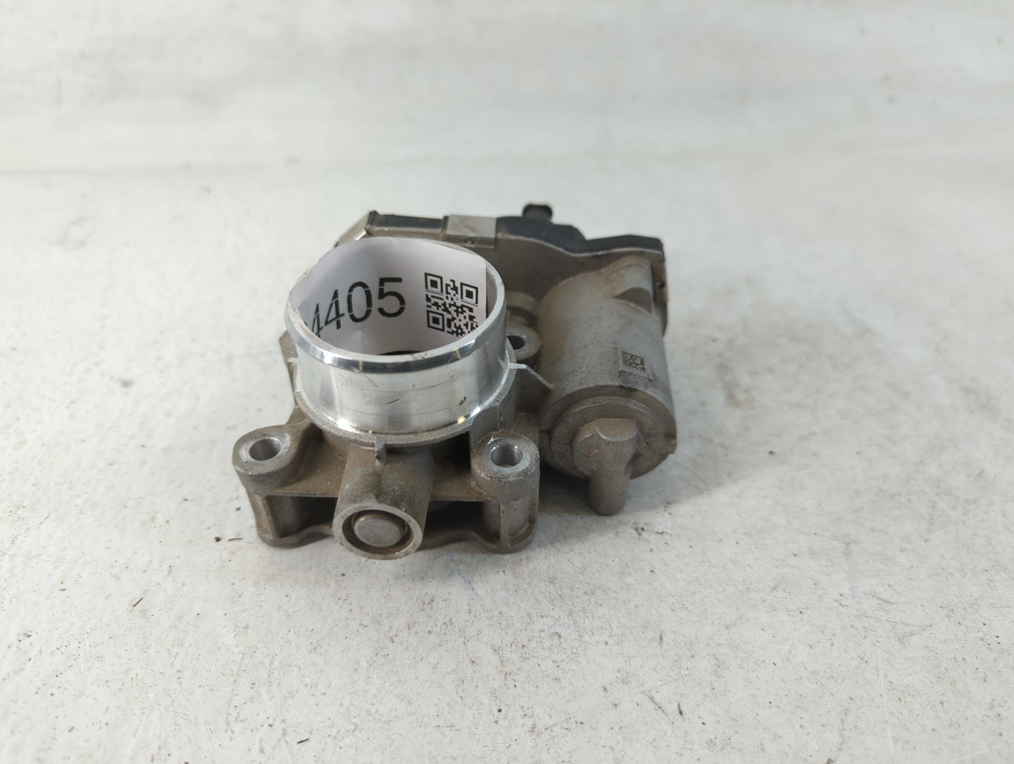 2016-2019 Chevrolet Volt Throttle Body P/N:12673013 Fits Fits 2016 2017 2018 2019 OEM Used Auto Parts - Oemusedautoparts1.co