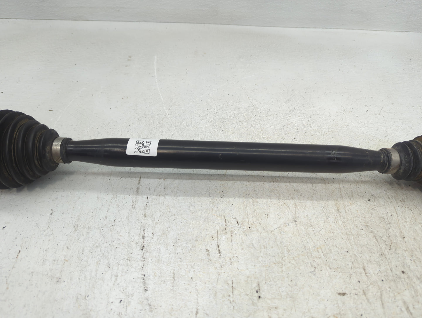 2016-2019 Chevrolet Volt Axle Shaft Front Passenger Cv C/v - Oemusedautoparts1.com