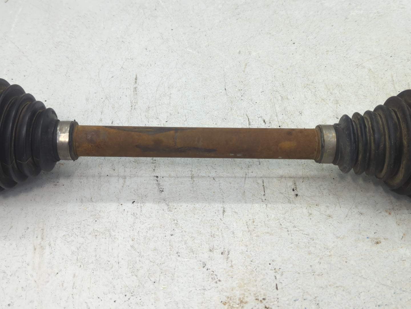 2016-2019 Chevrolet Volt Axle Shaft Front Driver Cv C/v - Oemusedautoparts1.com