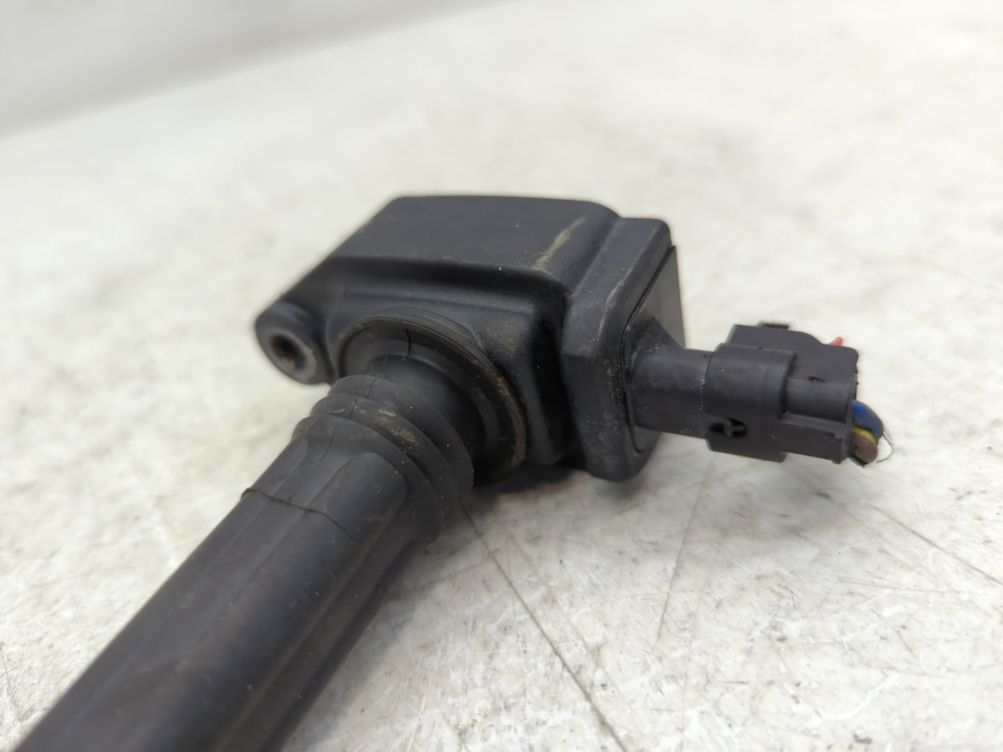 2015-2017 Chrysler 200 Ignition Coil Igniter Pack - Oemusedautoparts1.com