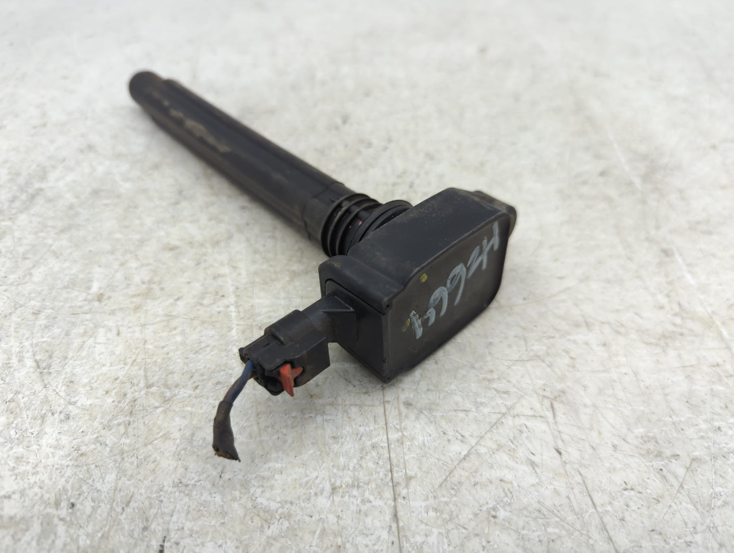 2015-2017 Chrysler 200 Ignition Coil Igniter Pack - Oemusedautoparts1.com