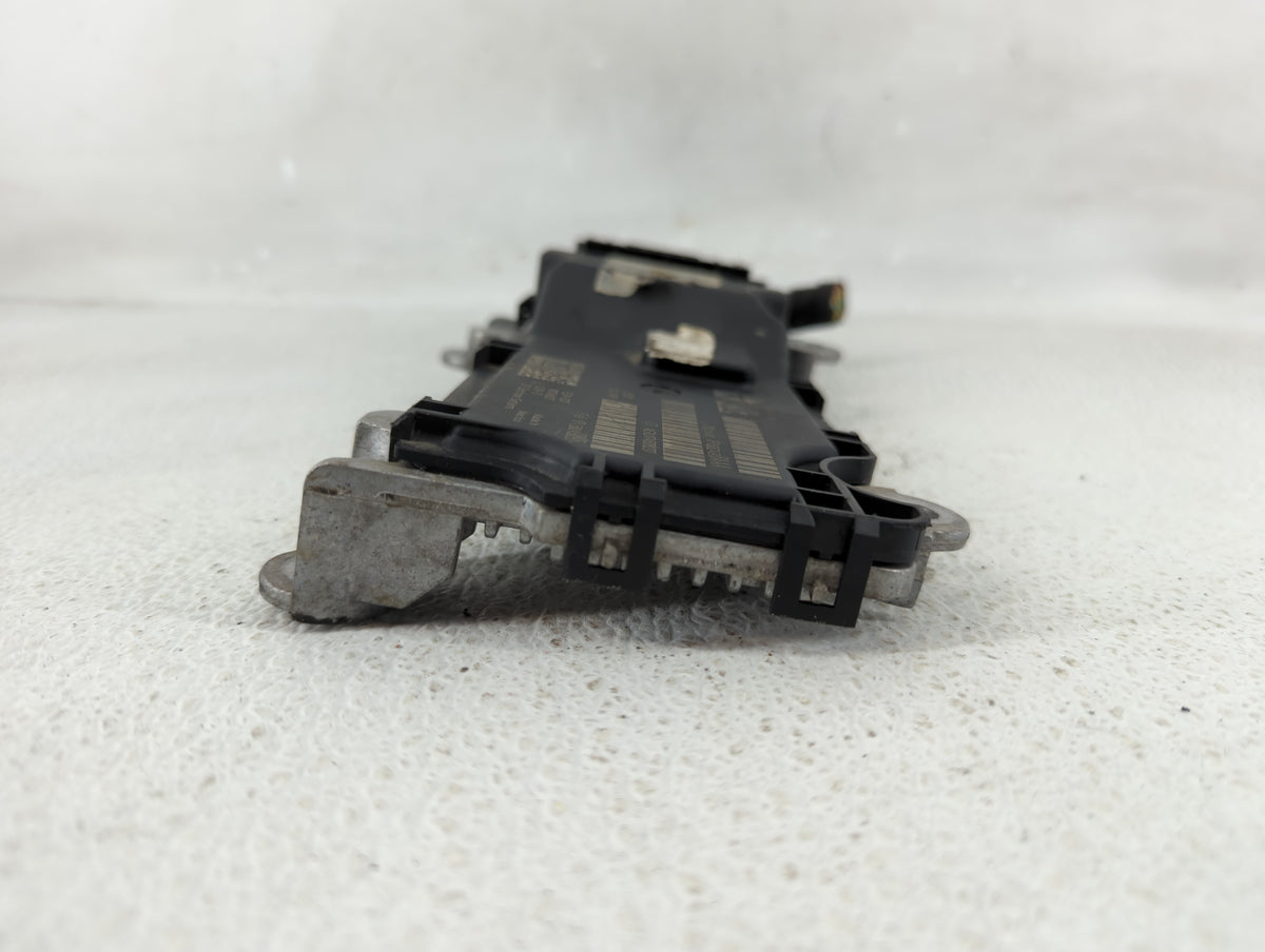 2015-2017 Chrysler 200 Chassis Control Module Ccm Bcm Body Control - Oemusedautoparts1.com
