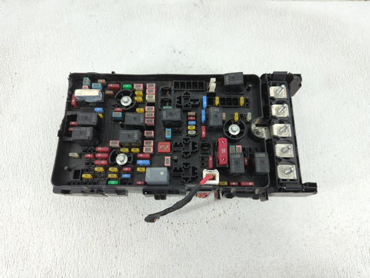 2016-2017 Chrysler 200 Fusebox Fuse Box Panel Relay Module Fits Fits 2016 2017 OEM Used Auto Parts - Oemusedautoparts1.com