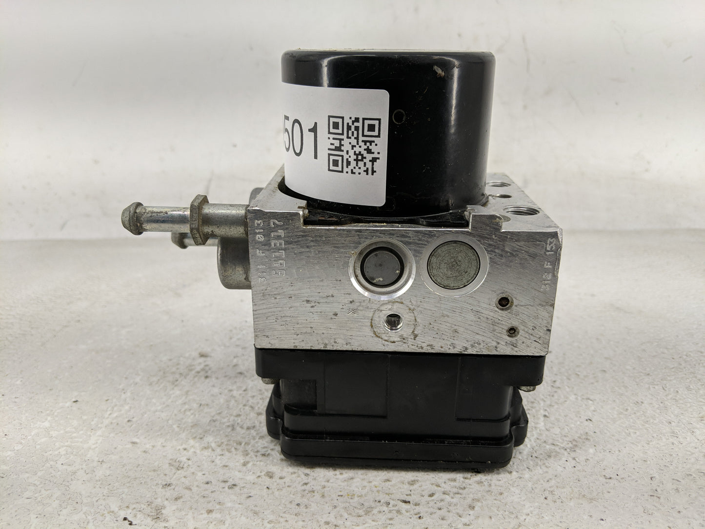 2017 Chrysler 200 ABS Pump Control Module Replacement Fits OEM Used Auto Parts - Oemusedautoparts1.com