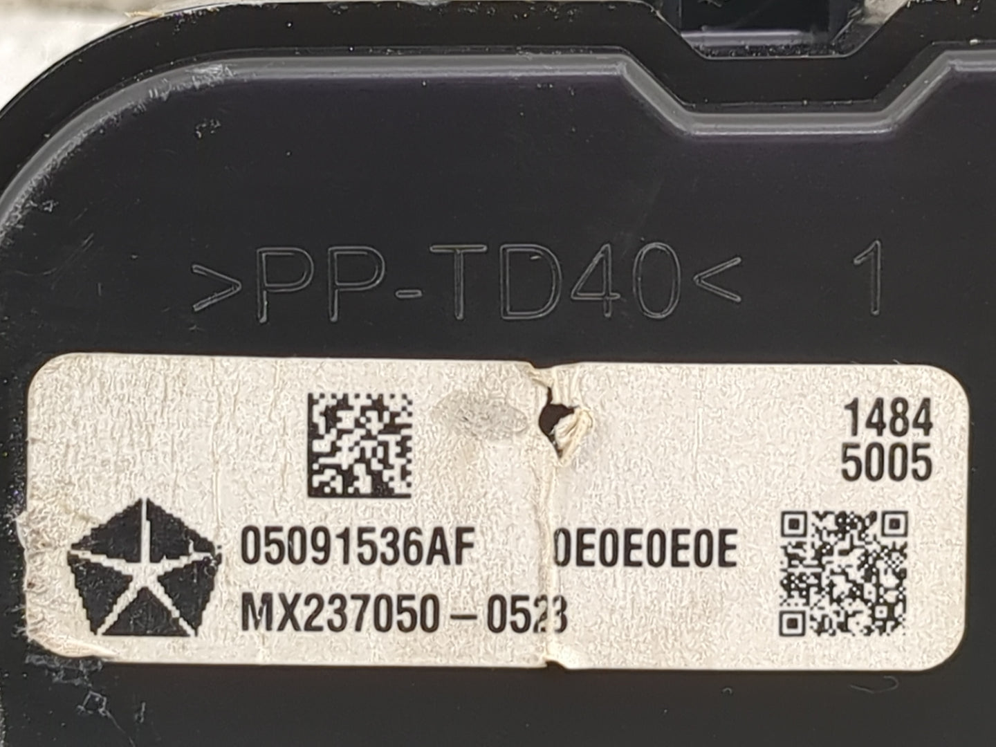 2016-2017 Chrysler 200 Climate Control Module Temperature AC/Heater Replacement P/N:05091536AF Fits Fits 2016 2017 OEM Used 