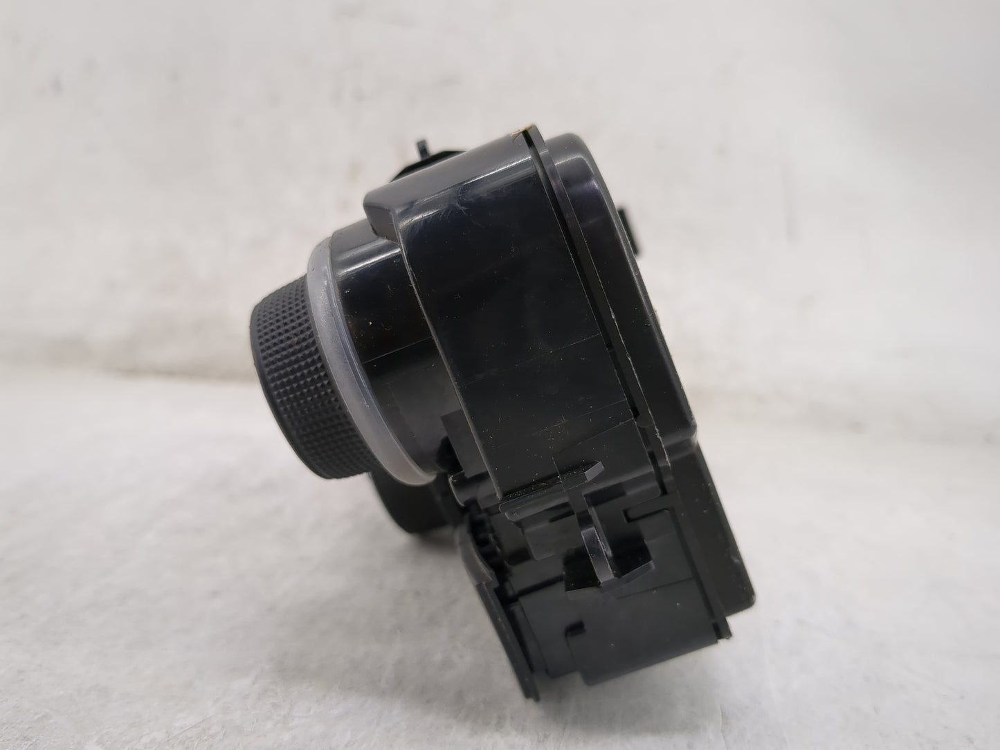 2016-2017 Chrysler 200 Climate Control Module Temperature AC/Heater Replacement P/N:05091536AF Fits Fits 2016 2017 OEM Used 