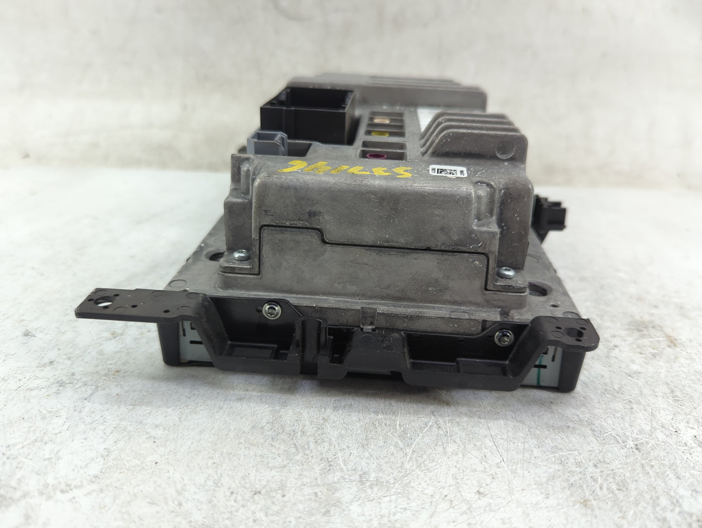 2017 Chrysler 200 Radio AM FM Cd Player Receiver Replacement P/N:68270680AE QNG-BE2801, 6434C-BE2801, M6CX8AWD Fits OEM Used