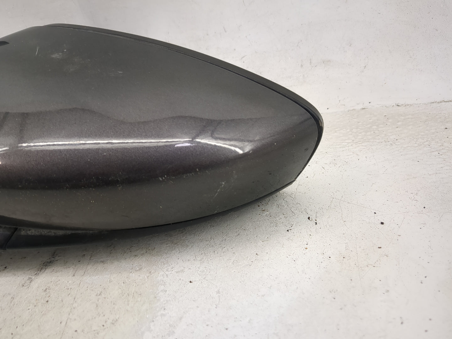 2015-2017 Chrysler 200 Driver Side View Mirror - Left Door Mirror OEM Used - Oemusedautoparts1.com