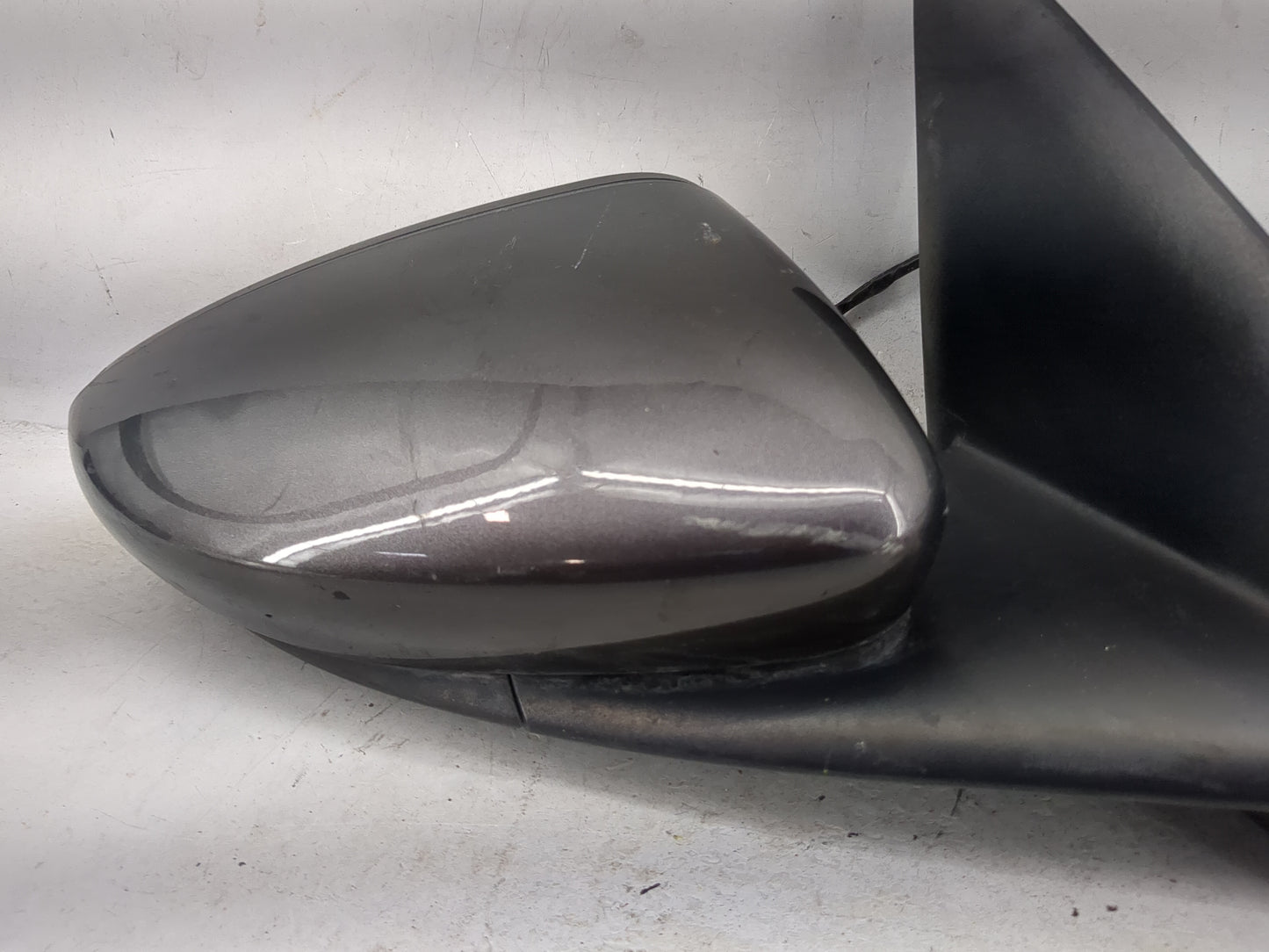 2015-2017 Chrysler 200 Passenger Side View Mirror - Right Door Mirror OEM Used - Oemusedautoparts1.com