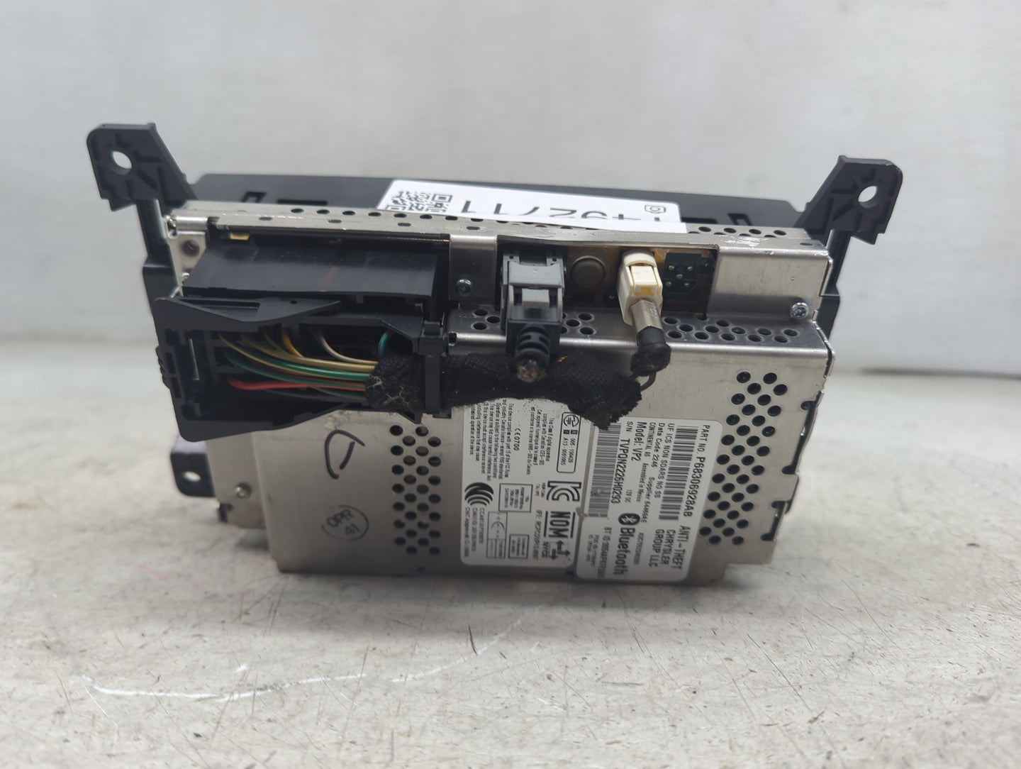 2017 Chrysler 200 Radio AM FM Cd Player Receiver Replacement P/N:P68306928AB TVP0N2226H0293, A2C7552240200, Y70VP2, 7812H-VP