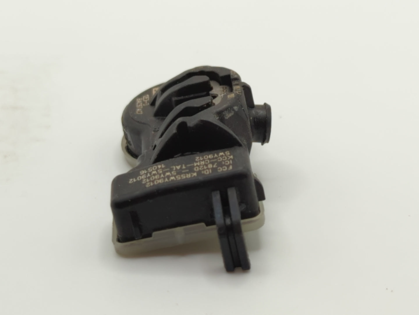 2017 Chrysler 200 Tire Pressure Monitoring System Sensor Tpms - Oemusedautoparts1.com