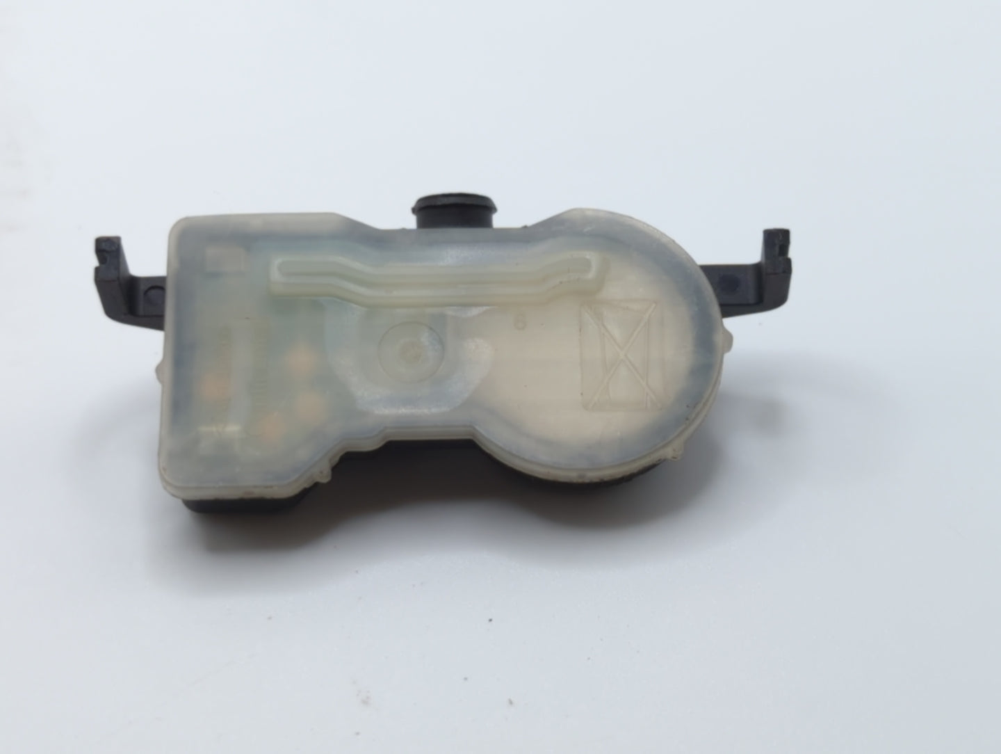 2017 Chrysler 200 Tire Pressure Monitoring System Sensor Tpms - Oemusedautoparts1.com