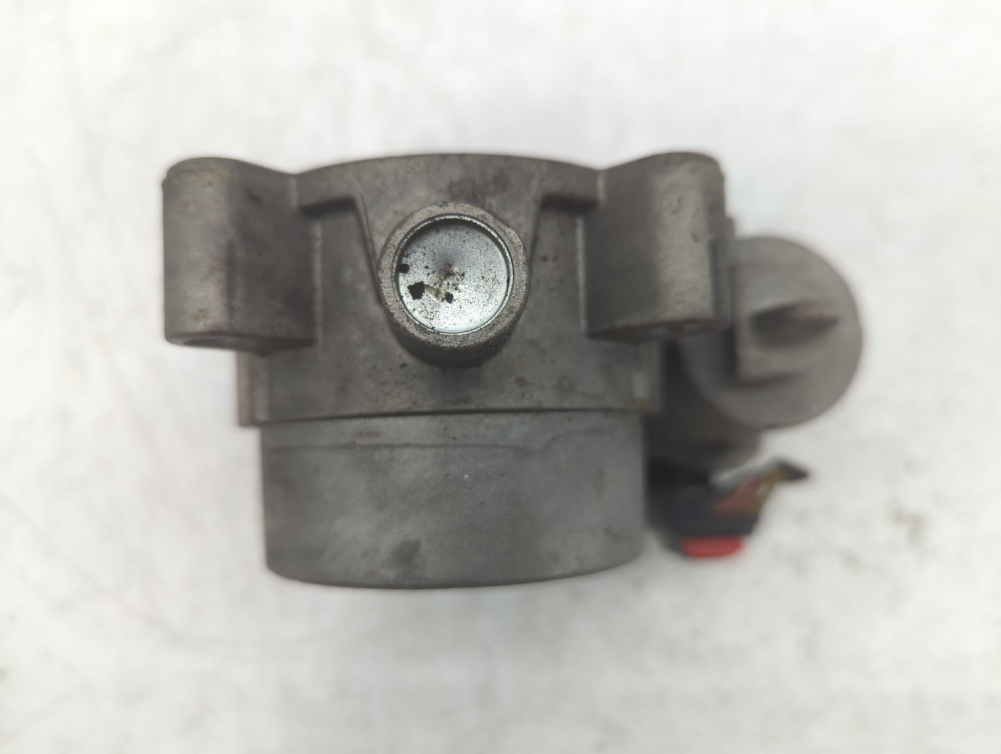 2015-2017 Chrysler 200 Throttle Body P/N:04891970AB Fits Fits 2014 2015 2016 2017 2018 2019 2020 2021 2022 OEM Used Auto Par