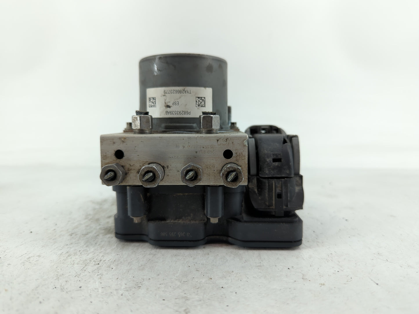 2016 Chrysler 200 ABS Pump Control Module Replacement P/N:P68293539AB Fits OEM Used Auto Parts - Oemusedautoparts1.com