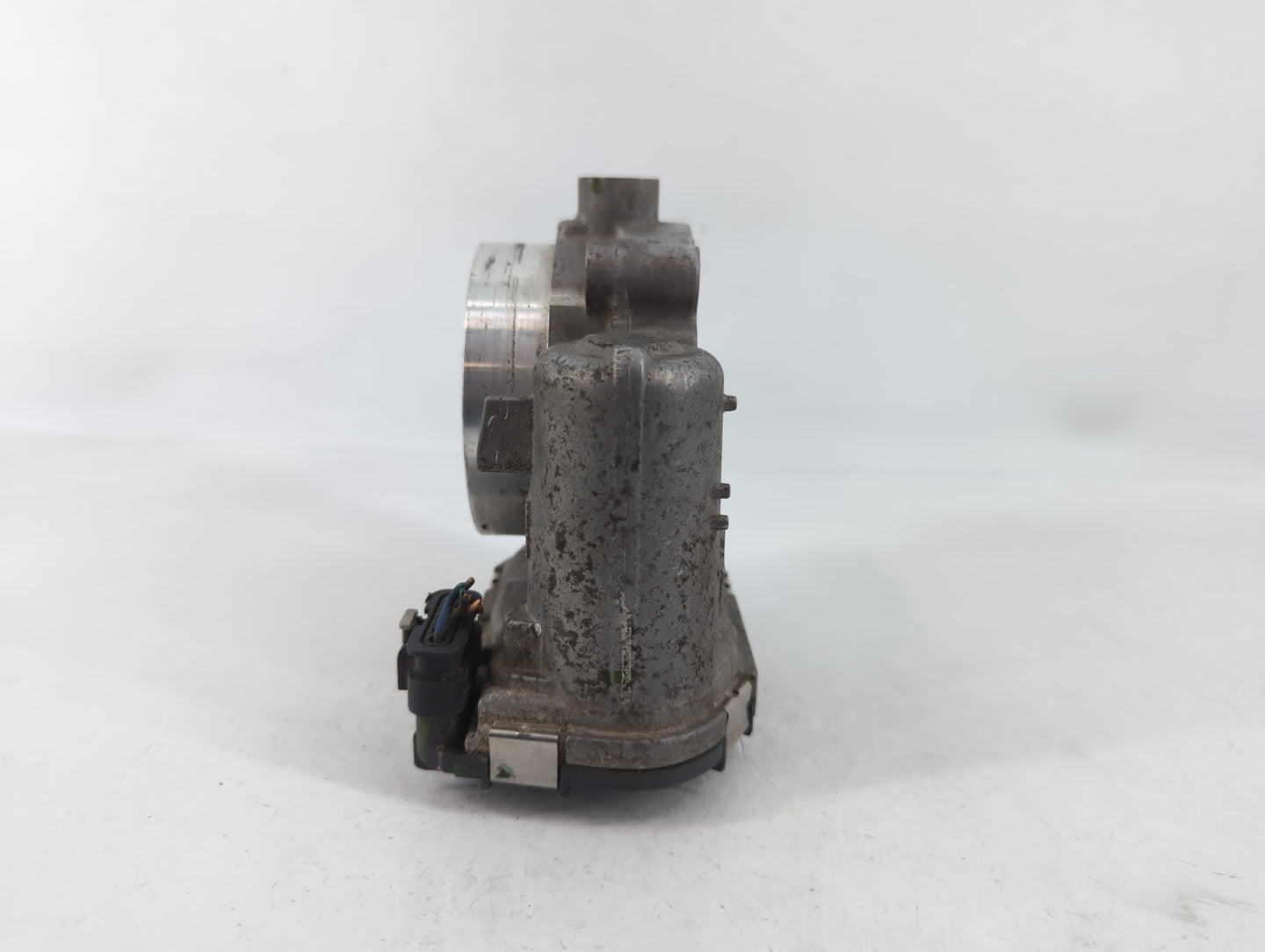 2011-2017 Chrysler 200 Throttle Body P/N:0 280 750 570 05184349AG Fits OEM Used Auto Parts - Oemusedautoparts1.com
