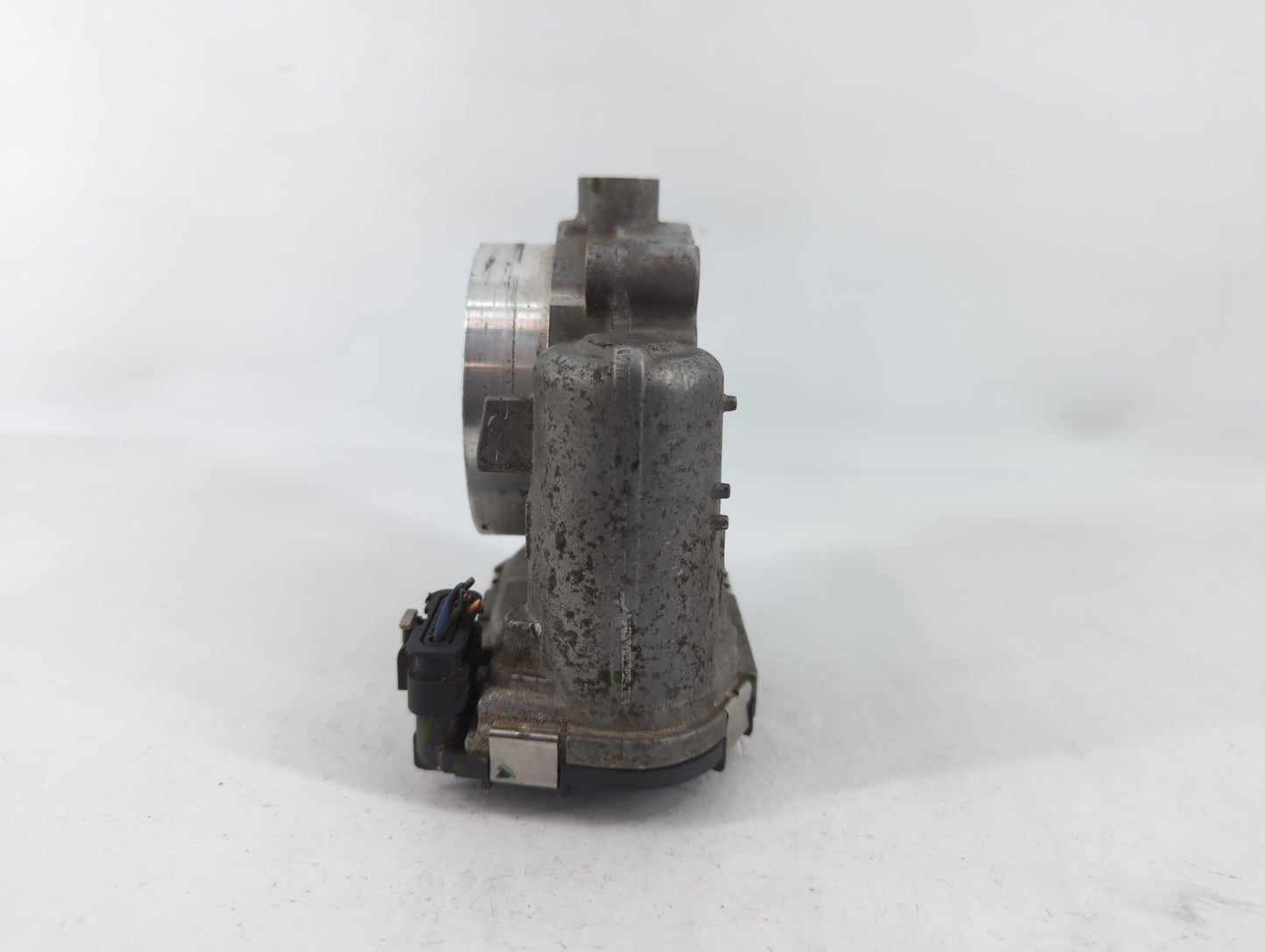 2011-2017 Chrysler 200 Throttle Body P/N:0 280 750 570 05184349AG Fits OEM Used Auto Parts - Oemusedautoparts1.com