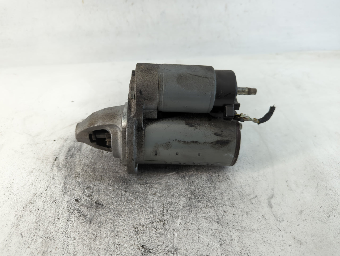 2015-2017 Chrysler 200 Car Starter Motor Solenoid OEM P/N:428000-7200 Fits OEM Used Auto Parts - Oemusedautoparts1.com