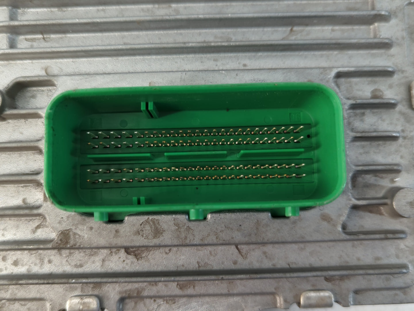 2016-2017 Chrysler 200 PCM Engine Control Computer ECU ECM PCU OEM P/N:P68291130AC P68258531AB Fits Fits 2016 2017 OEM Used 