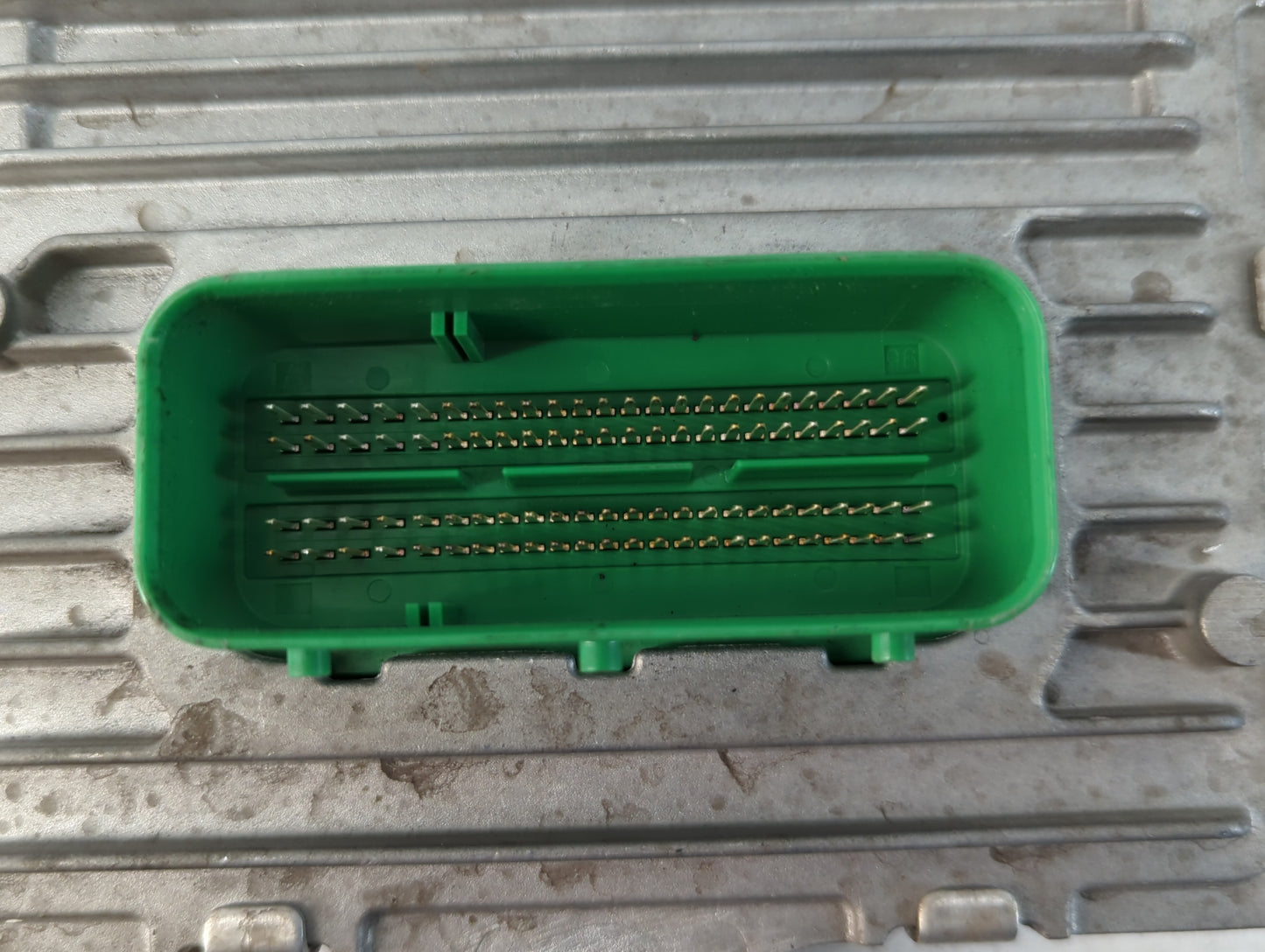 2016-2017 Chrysler 200 PCM Engine Control Computer ECU ECM PCU OEM P/N:P68291130AC P68258531AB Fits Fits 2016 2017 OEM Used 