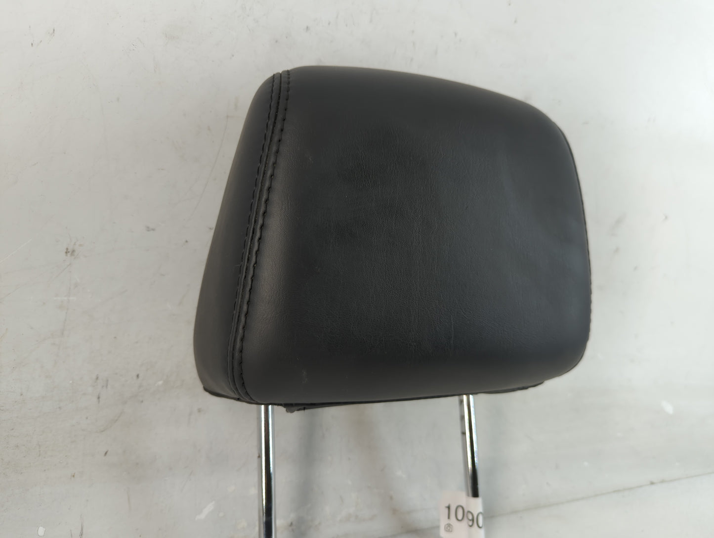 2015-2022 Chrysler 300 Headrest Head Rest Front Driver Passenger Seat Fits Fits 2015 2016 2017 2018 2019 2020 2021 2022 OEM 