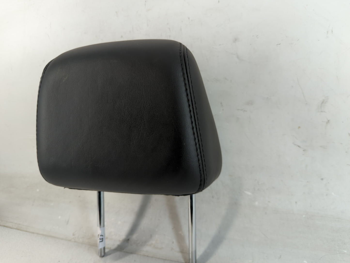 2015-2022 Chrysler 300 Headrest Head Rest Front Driver Passenger Seat Fits Fits 2015 2016 2017 2018 2019 2020 2021 2022 OEM 