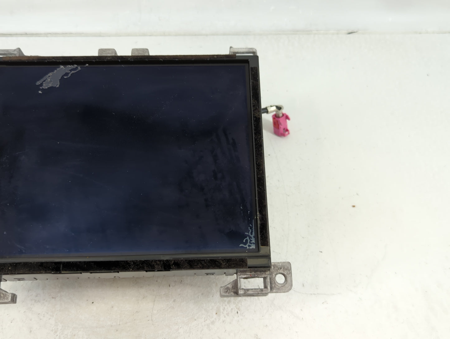 2017 Chrysler 300 Radio AM FM Cd Player Receiver Replacement P/N:68306687AL Fits OEM Used Auto Parts - Oemusedautoparts1.com