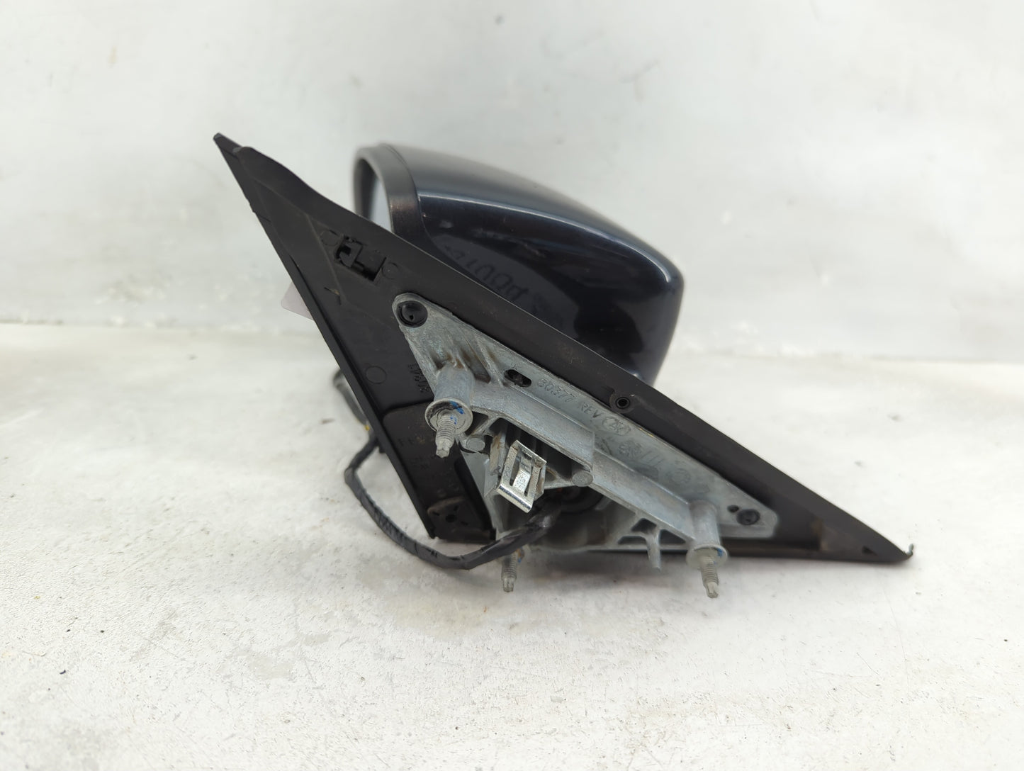 2015-2022 Chrysler 300 Driver Side View Mirror - Left Door Mirror OEM Used - Oemusedautoparts1.com