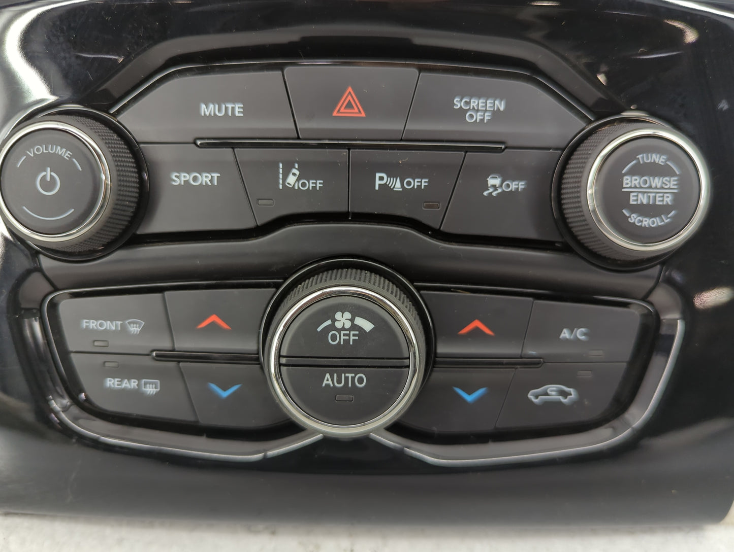 2017-2022 Chrysler 300 Climate Control Module Temperature AC/Heater Replacement P/N:P68293637AA Fits OEM Used Auto Parts - O