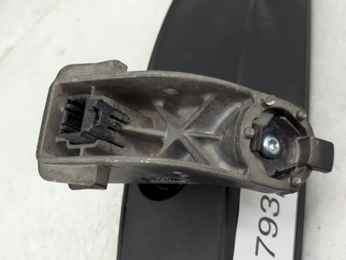 2017-2022 Chrysler 300 Interior Rear View Mirror Replacement OEM Fits Fits 2017 2018 2019 2020 2021 2022 OEM Used Auto Parts
