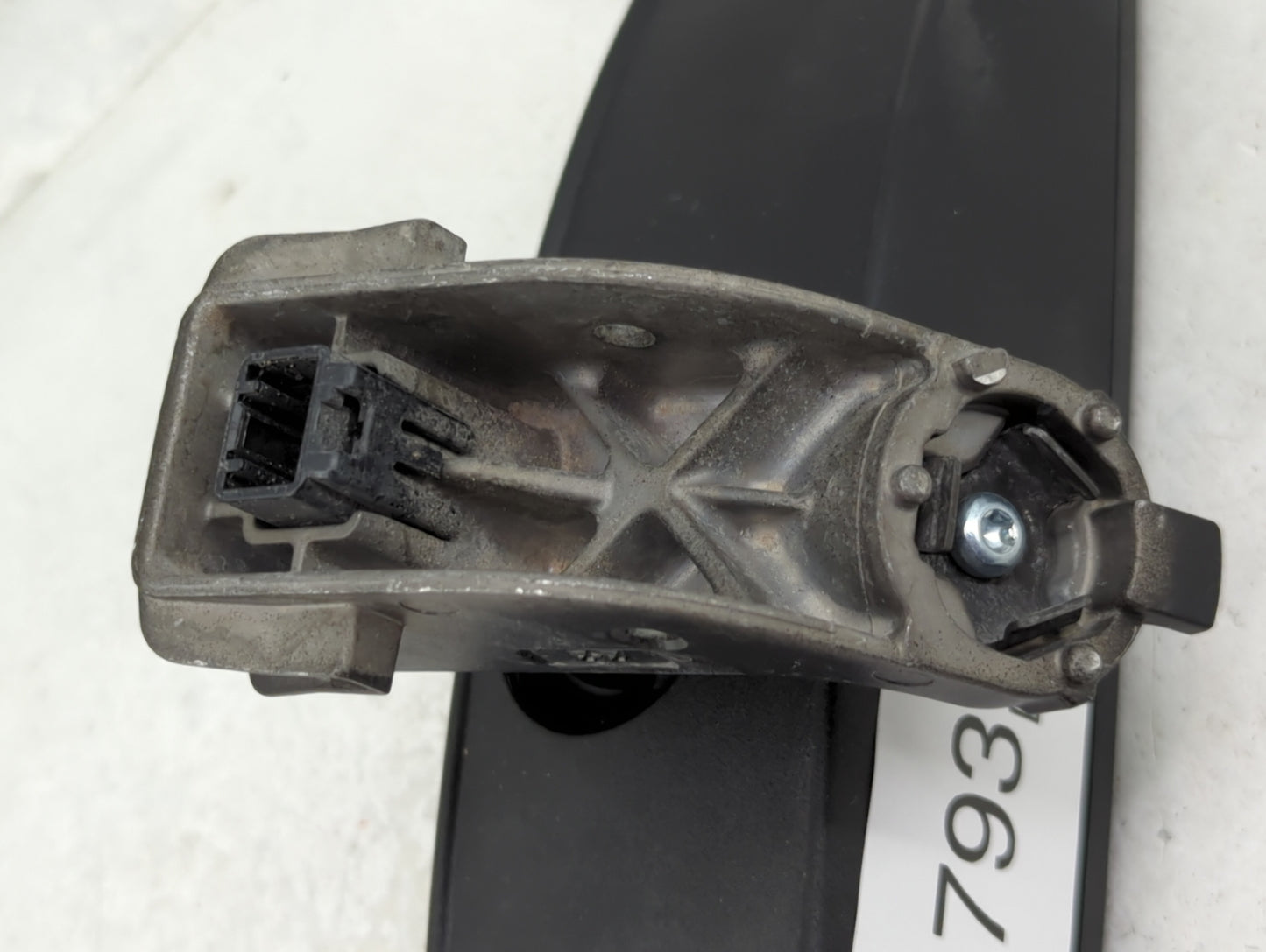 2017-2022 Chrysler 300 Interior Rear View Mirror Replacement OEM Fits Fits 2017 2018 2019 2020 2021 2022 OEM Used Auto Parts