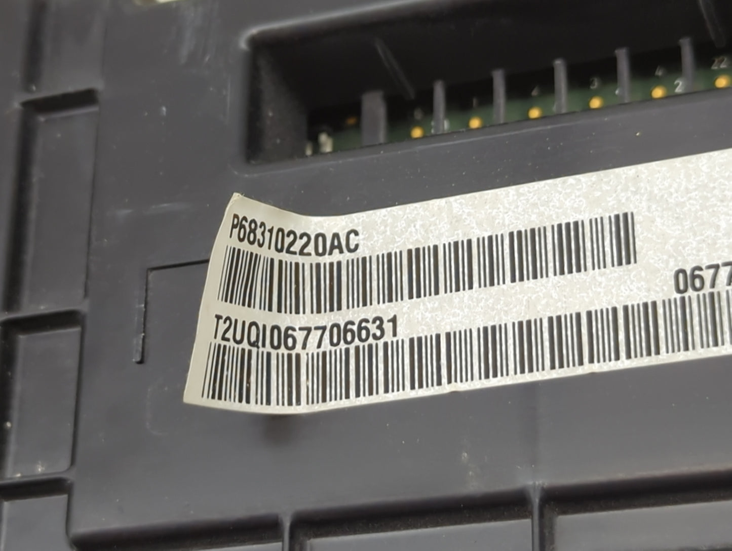 2017 Chrysler 300 Instrument Cluster Speedometer Gauges P/N:P68310220AC T2UQI067706631 Miles: Fits OEM Used Auto Parts - Oem