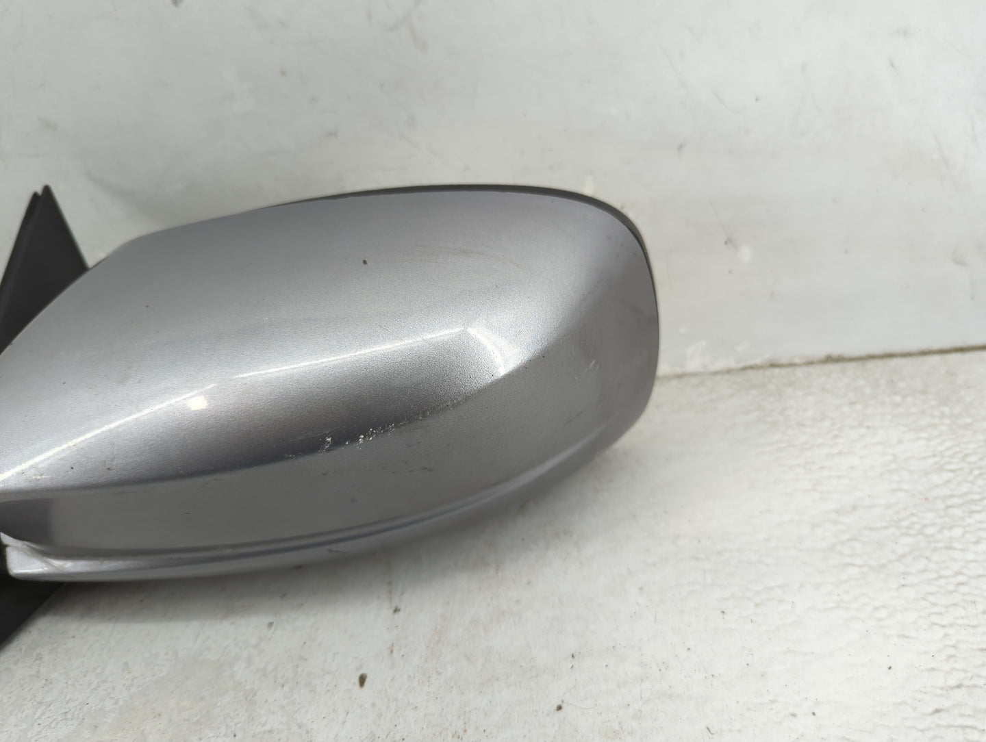 2017 Chrysler 300 Driver Side View Mirror - Left Door Mirror OEM Used - Oemusedautoparts1.com