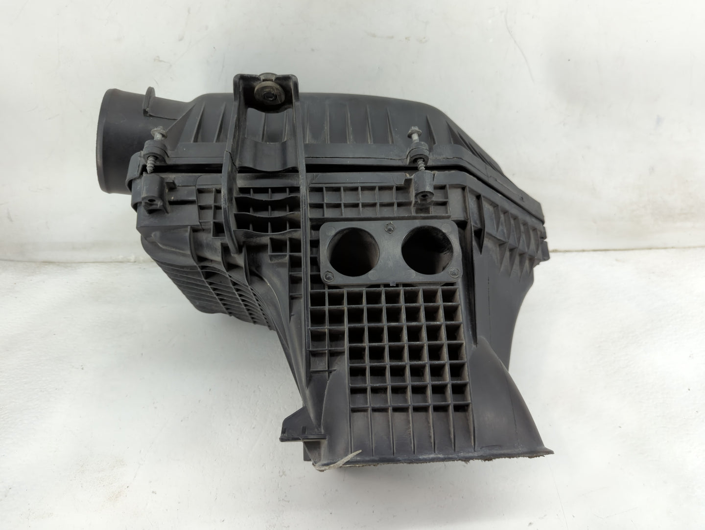 2011-2019 Chrysler 300 Air Cleaner Intake-duct Hose Tube 1459775 - Oemusedautoparts1.com