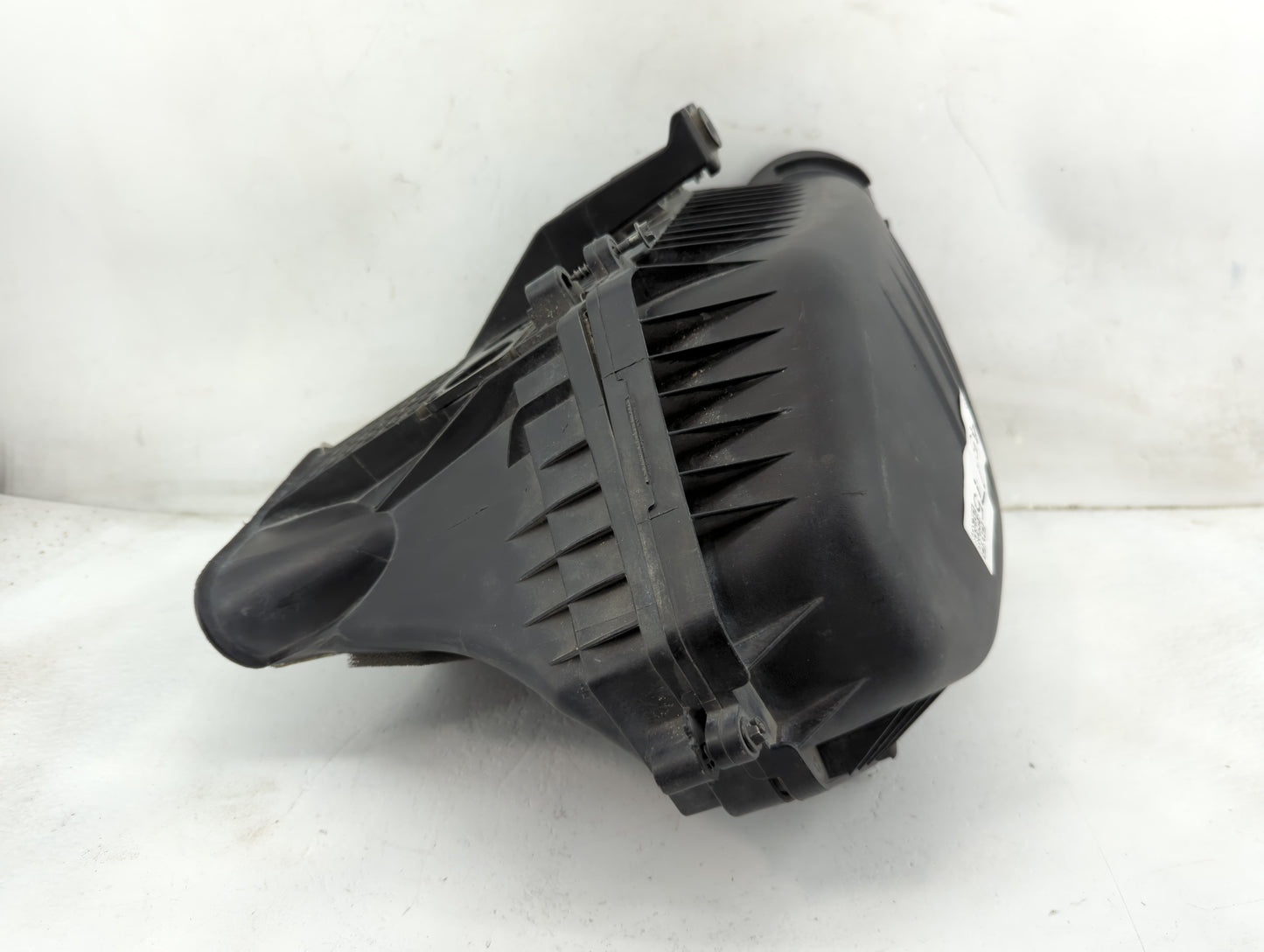 2011-2019 Chrysler 300 Air Cleaner Intake-duct Hose Tube 1459775 - Oemusedautoparts1.com