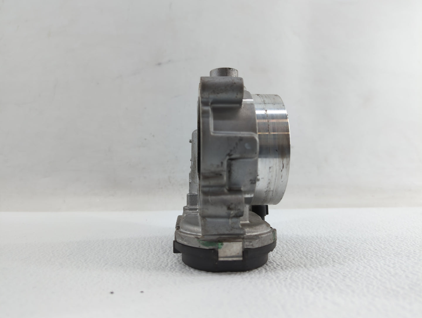 2011-2018 Chrysler 300 Throttle Body P/N:05184349AF 05184349AD, 05184349AB Fits Fits 2011 2012 2013 2014 2015 2016 2017 2018