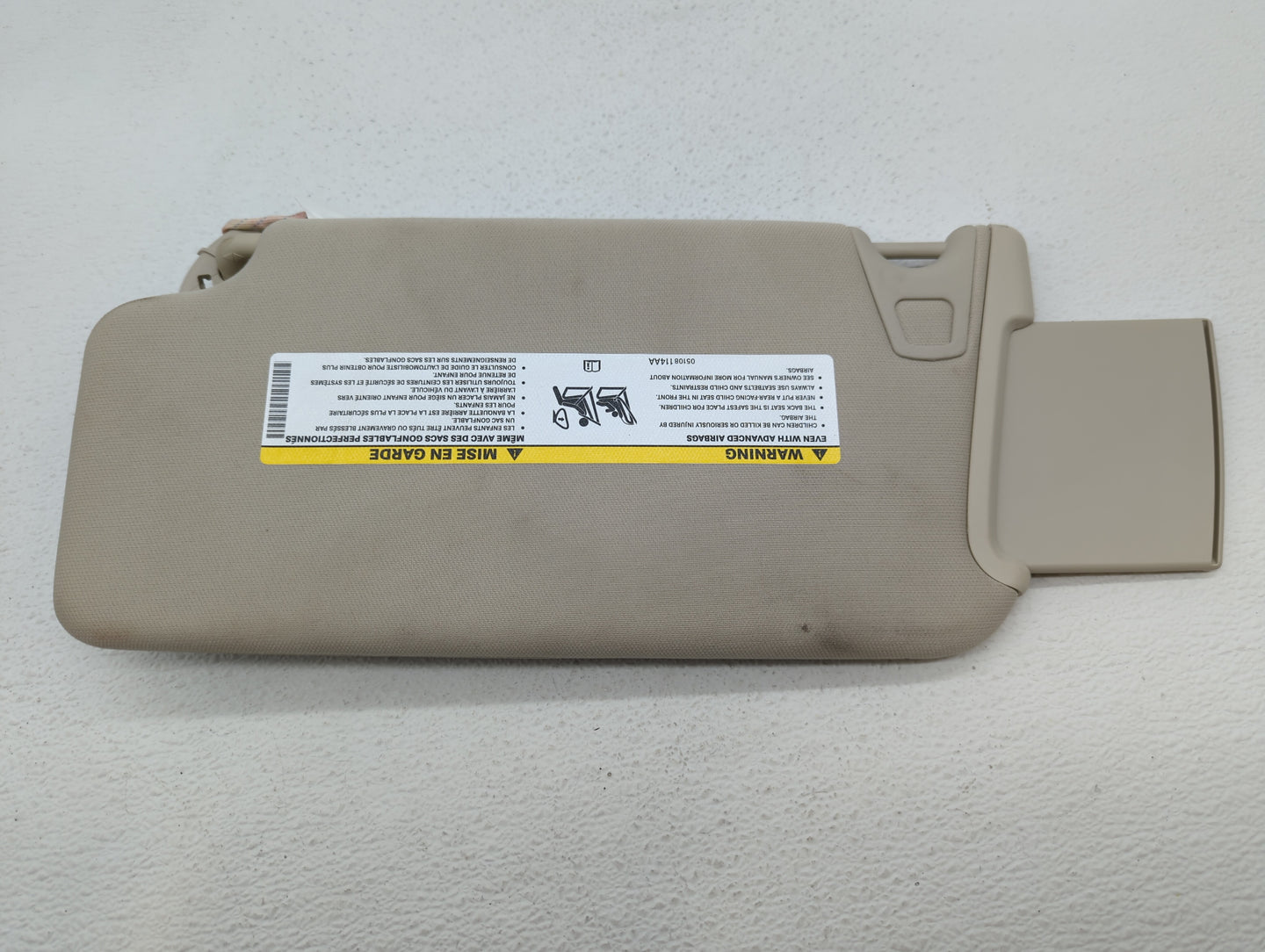 2015-2022 Chrysler 300 Sun Visor Shade Replacement Passenger Right Mirror Fits Fits 2015 2016 2017 2018 2019 2020 2021 2022 