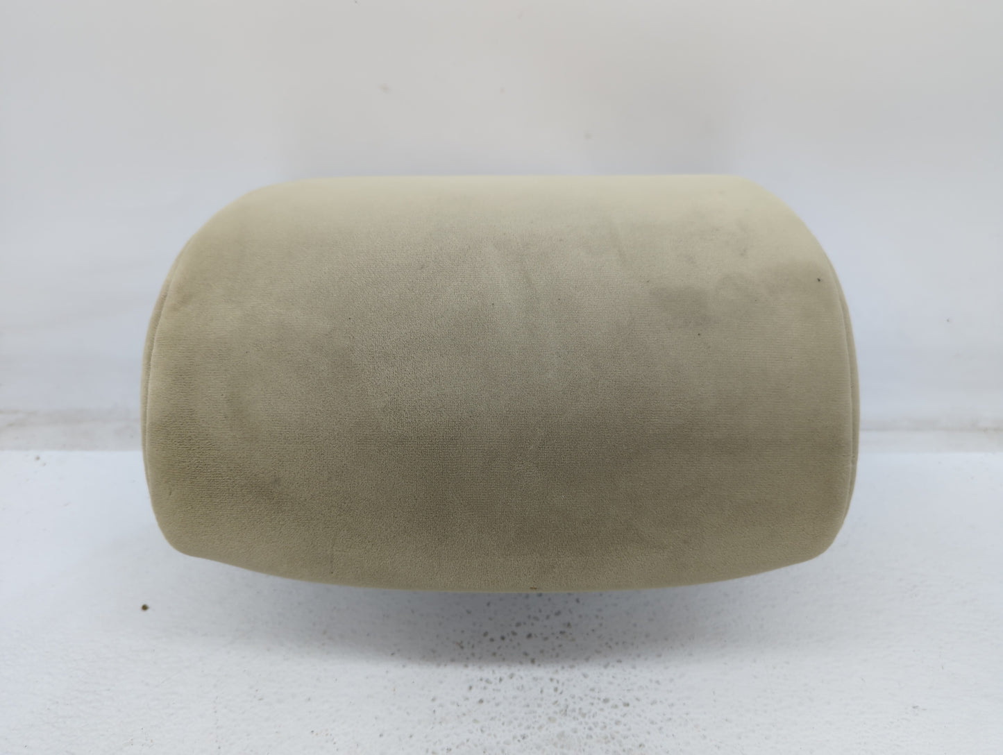 2015-2018 Chrysler 300 Headrest Head Rest Front Driver Passenger Seat Fits Fits 2015 2016 2017 2018 OEM Used Auto Parts - Oe