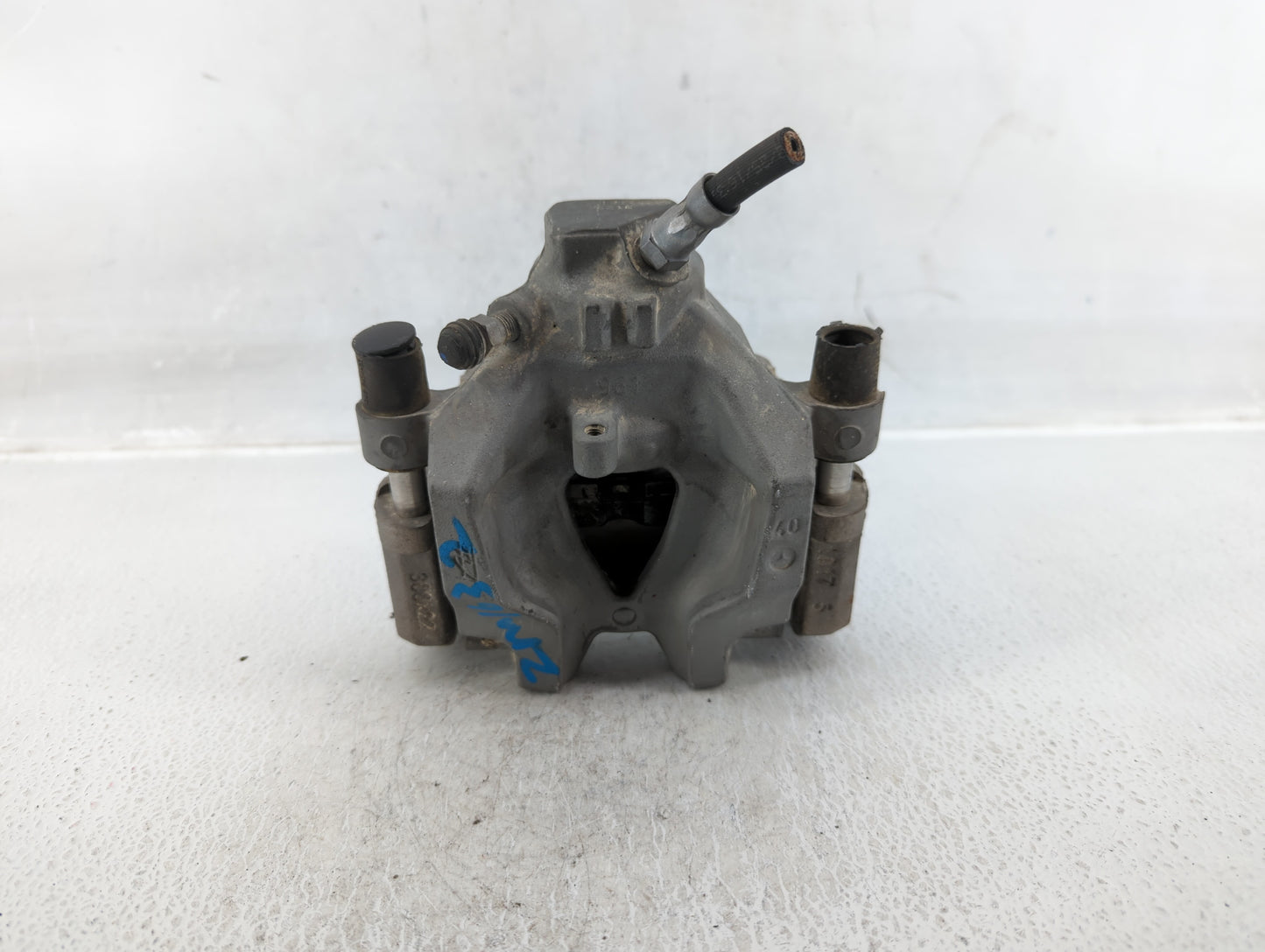 Chrysler E Class Front Passenger Right Brake Caliper - Oemusedautoparts1.com
