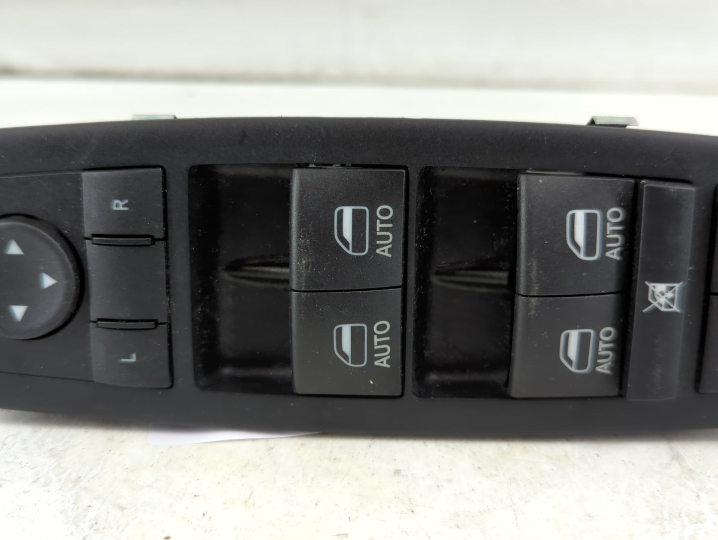 2017-2022 Chrysler Pacifica Master Power Window Switch Replacement Driver Side Left P/N:68234087AC Fits OEM Used Auto Parts 