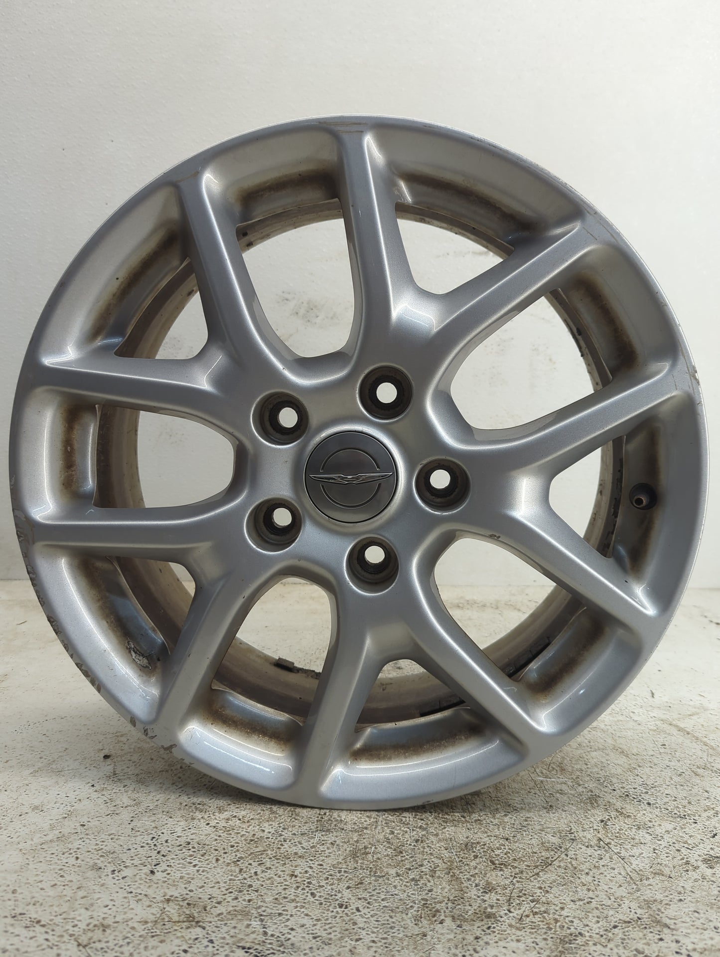 2017-2018 Chrysler Pacifica Oem Wheel Rim - Oemusedautoparts1.com