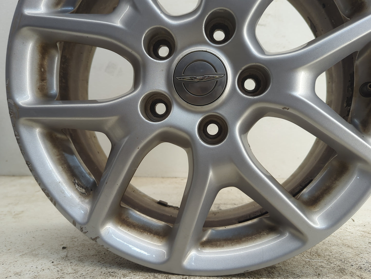 2017-2018 Chrysler Pacifica Oem Wheel Rim - Oemusedautoparts1.com