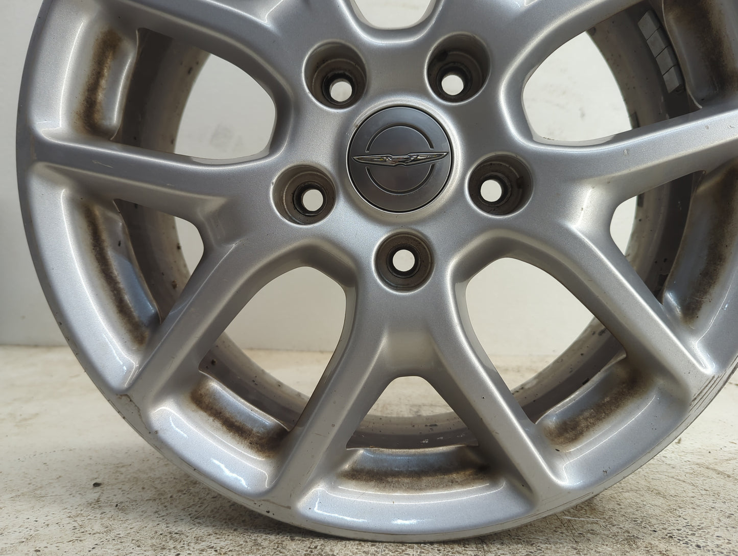2017-2018 Chrysler Pacifica Oem Wheel Rim - Oemusedautoparts1.com