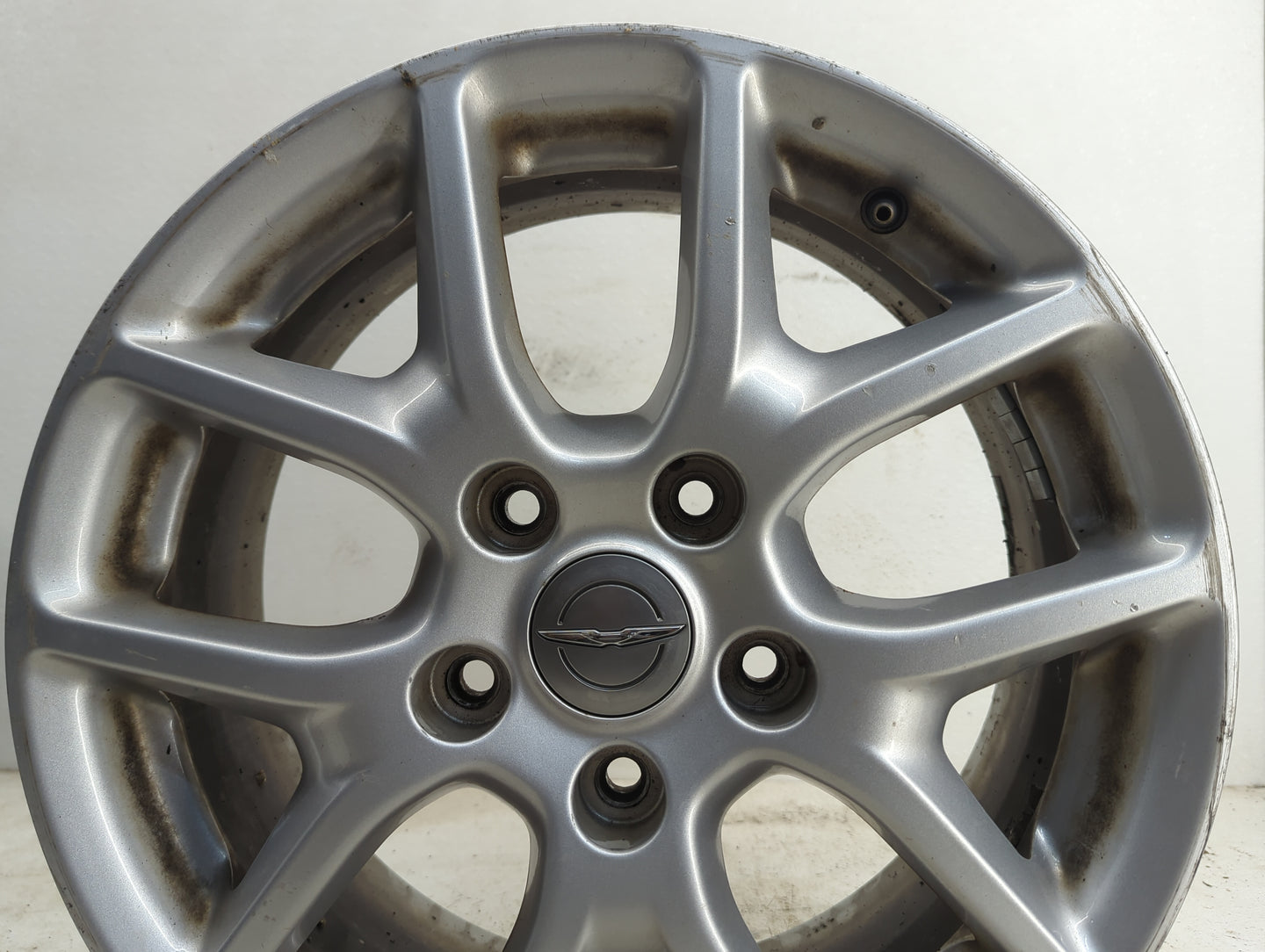 2017-2018 Chrysler Pacifica Oem Wheel Rim - Oemusedautoparts1.com