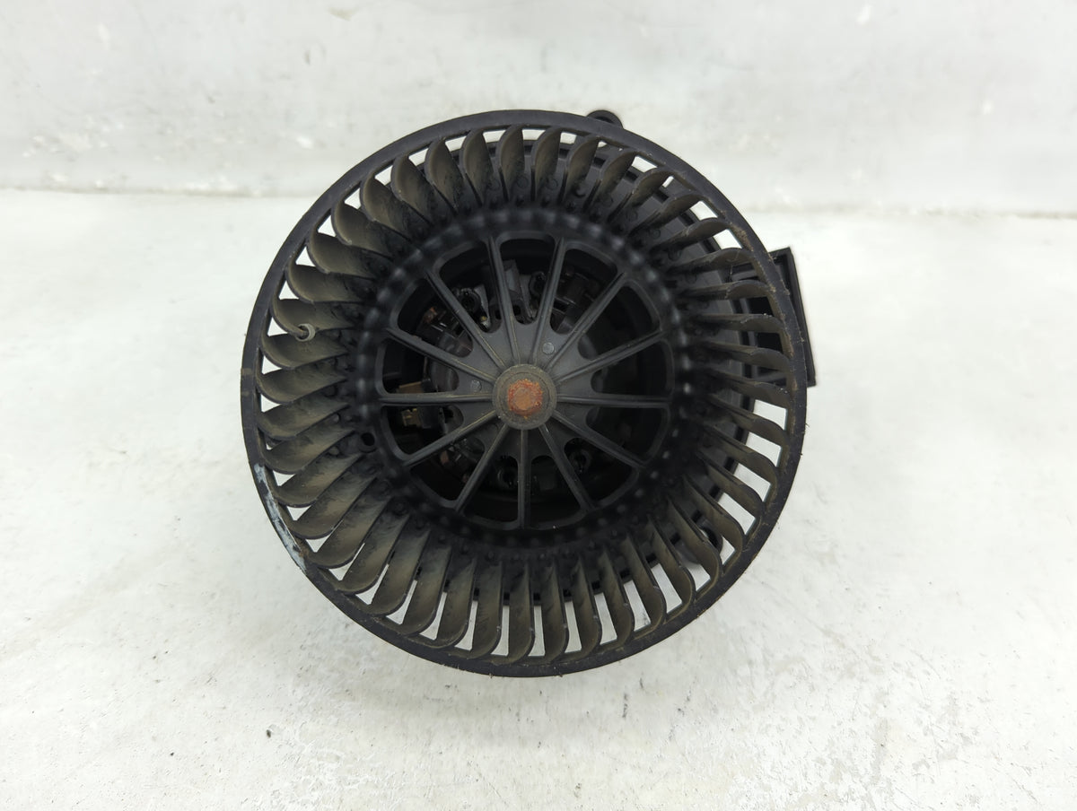 2017-2022 Chrysler Pacifica Heater AC Blower Motor Fits OEM Used Auto Parts - Oemusedautoparts1.com